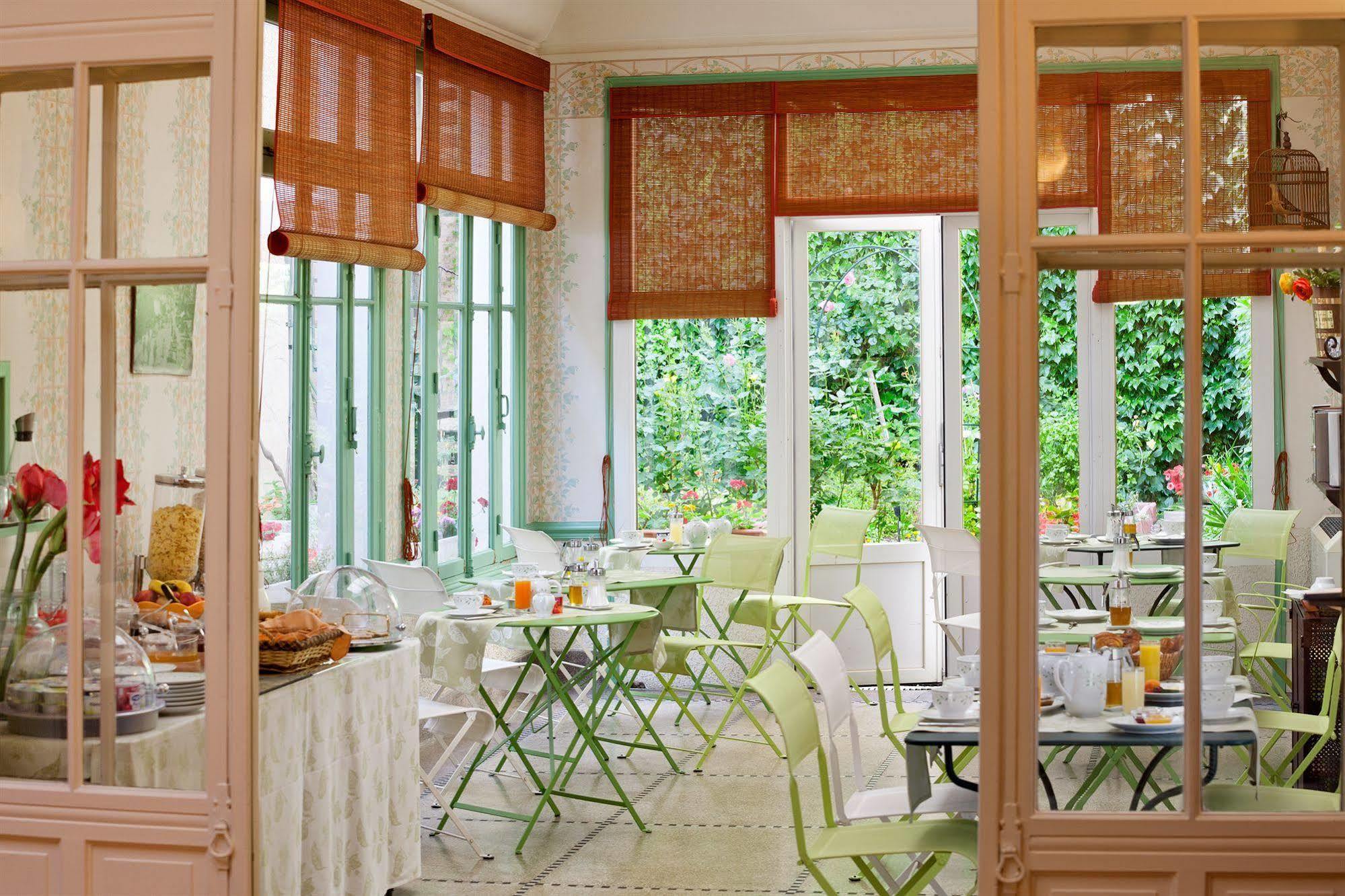 Hotel Arverna Vichy - Clt'Hotel Eksteriør bilde