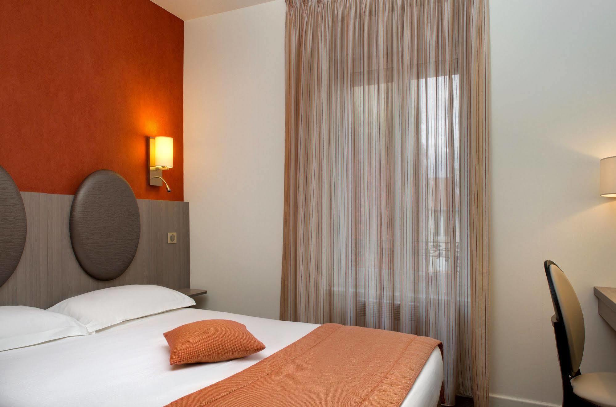 Hotel Arverna Vichy - Clt'Hotel Eksteriør bilde